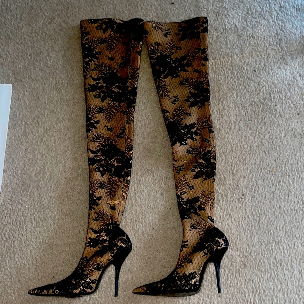 Balenciaga knife boots